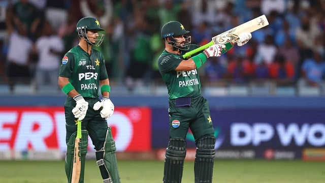 ফারহানের ফিফটিতে বড় সংগ্রহের পথে পাকিস্তান