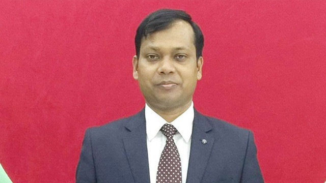 সিলেটের নতুন ডিসি ‘আলোচিত ম্যাজিস্ট্রেট’ সারওয়ার আলম