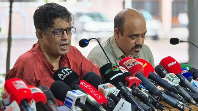 প্রধান উপদেষ্টার সঙ্গে তিন দলের বৈঠক রোববার