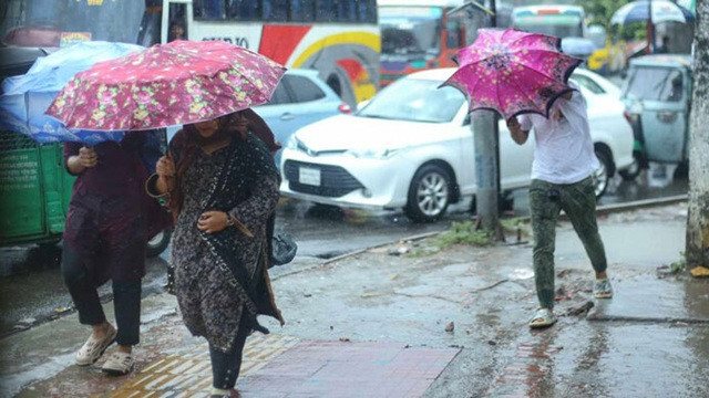 গত ২৪ ঘণ্টায় ঢাকায় ৯ মিলিমিটার বৃষ্টিপাত