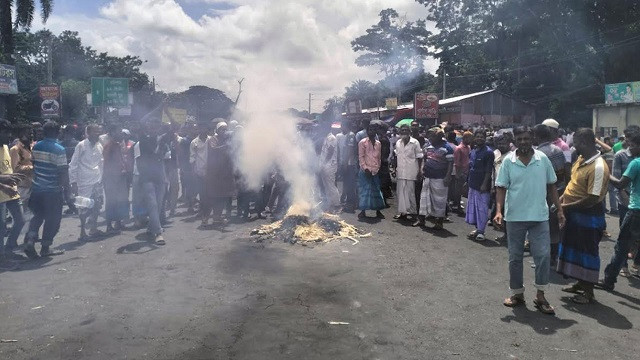 ভাঙ্গা থানা ও উপজেলা পরিষদে হামলা-ভাঙচুর