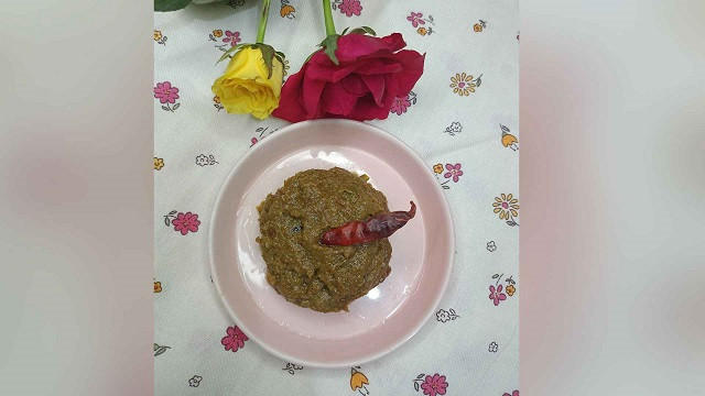 লাউয়ের খোসায় চিংড়ি শুঁটকি ভর্তা রেসিপি