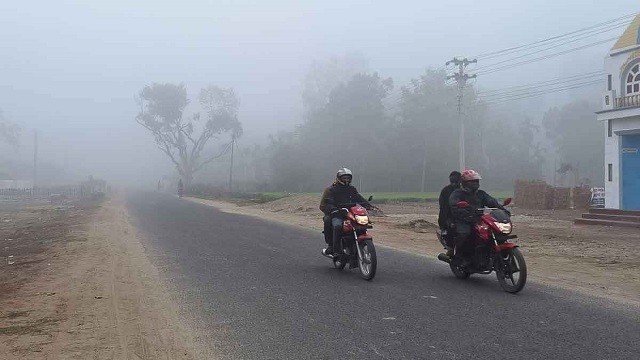 শীতে কাঁপছে পঞ্চগড়, তাপমাত্রা নামল ১০ ডিগ্রিতে