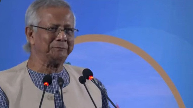 মৎস্য আহরণের সঠিক কার্যক্রম গ্রহণে গবেষণা বাড়াতে হবে: প্রধান উপদেষ্টা