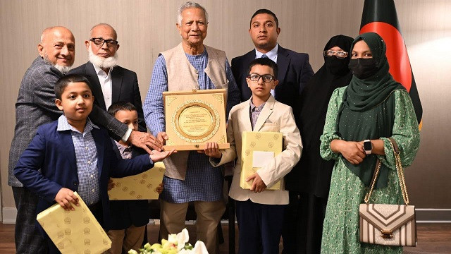 নিউইয়র্কে নিহত পুলিশ কর্মকর্তা দিদারুলের পরিবারের পাশে প্রধান উপদেষ্টা