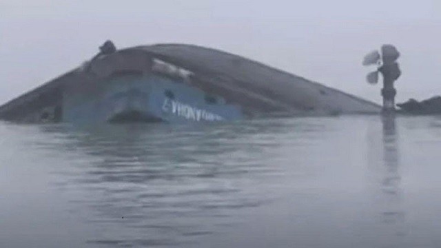 পাটুরিয়ায় ফেরি ডুবির কারণ জানাল নৌপুলিশ